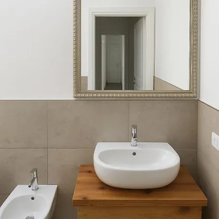 'i Tre Mari' In Strandnaehe By Interhome Casa vacanze